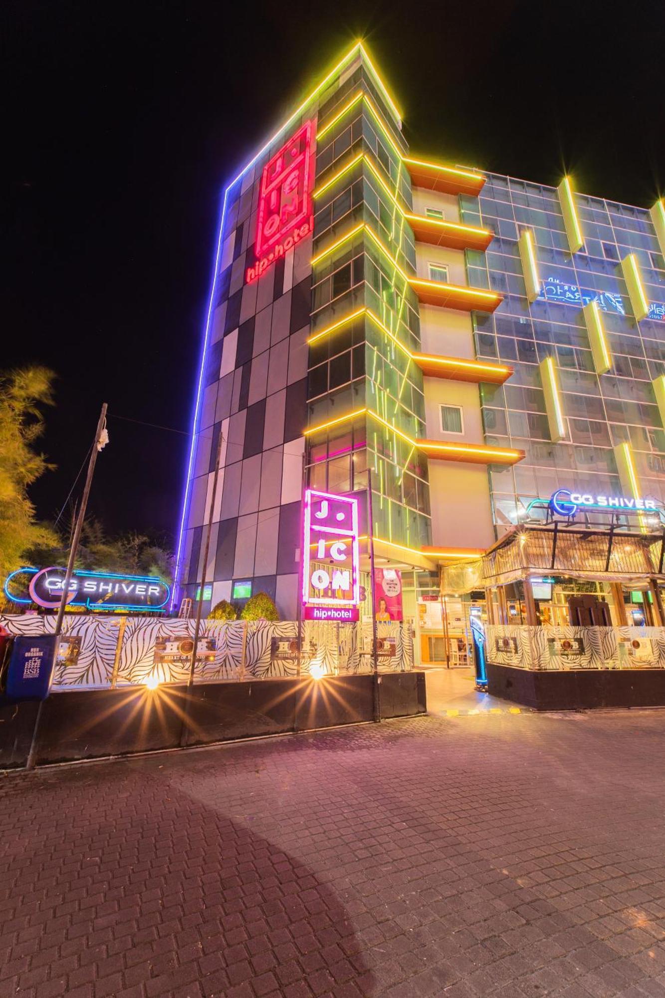 J Icon Hip Hotel Balikpapan  Eksteriør billede