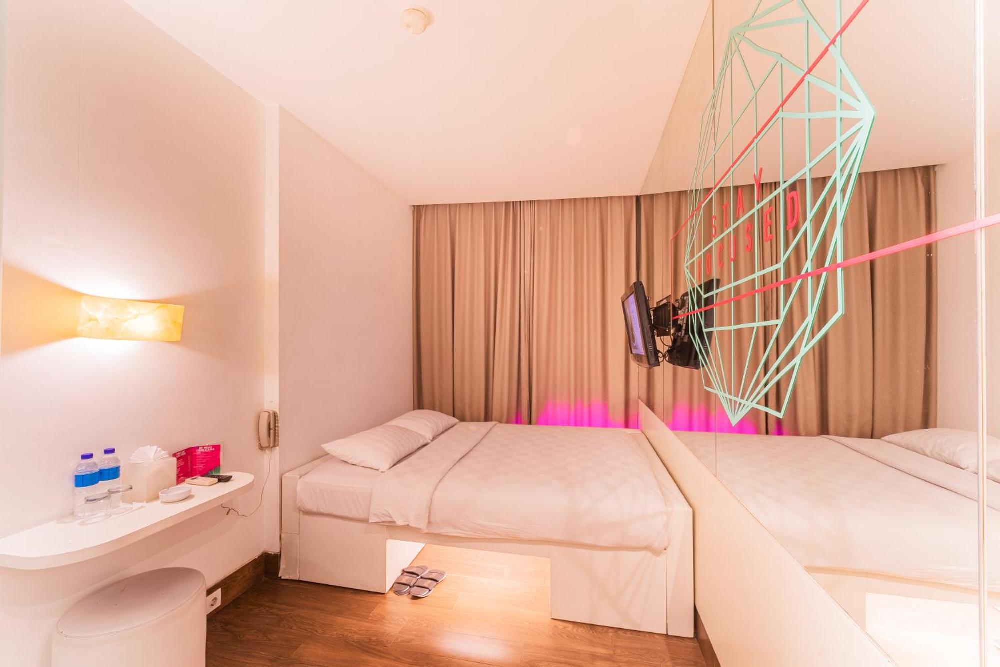 J Icon Hip Hotel Balikpapan  Eksteriør billede